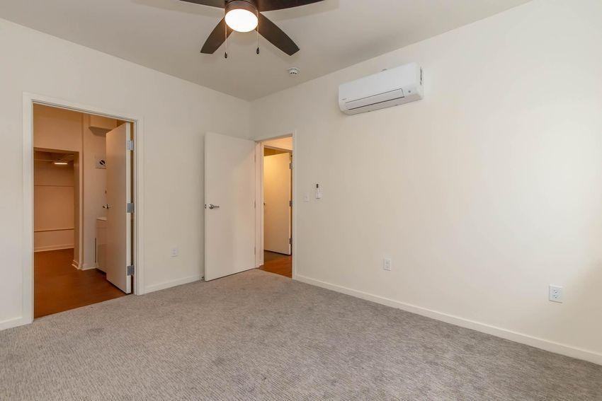 814 Main St - Photo 4 of 50