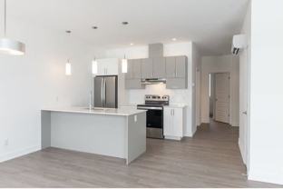 Boulevard De L'amérique-Française - Photo 1 of 1