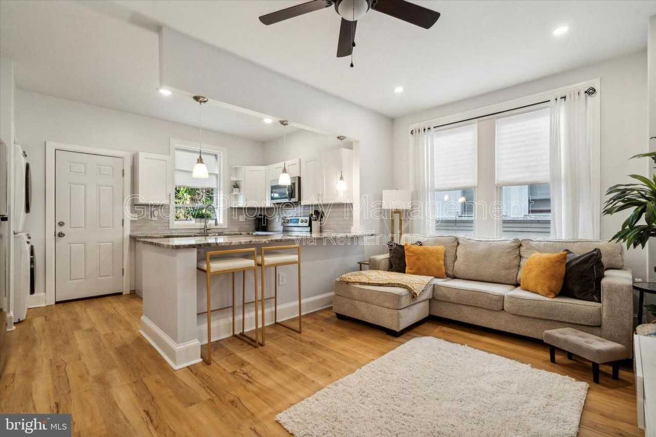 5335 Angora Terrace #1