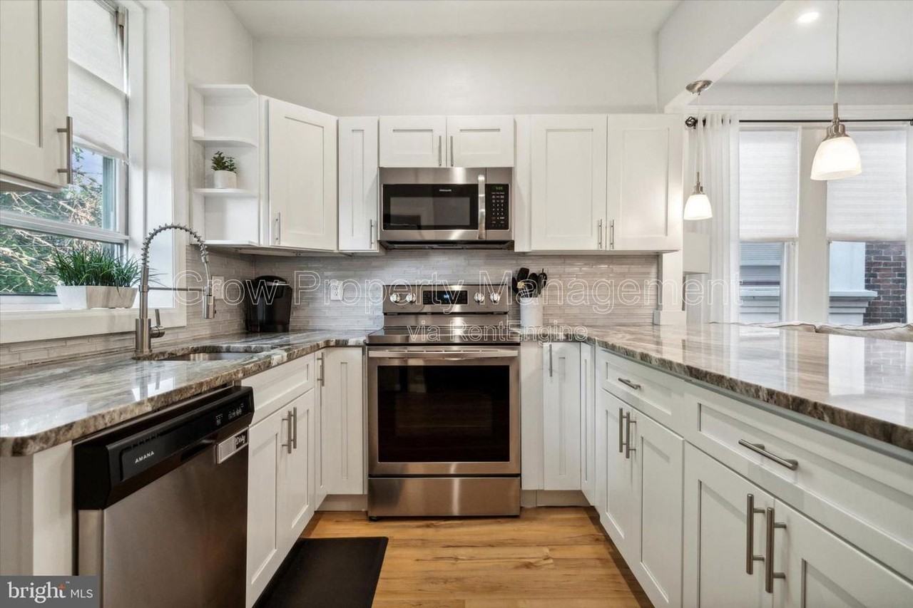 5335 Angora Ter #1 - Photo 3 of 18