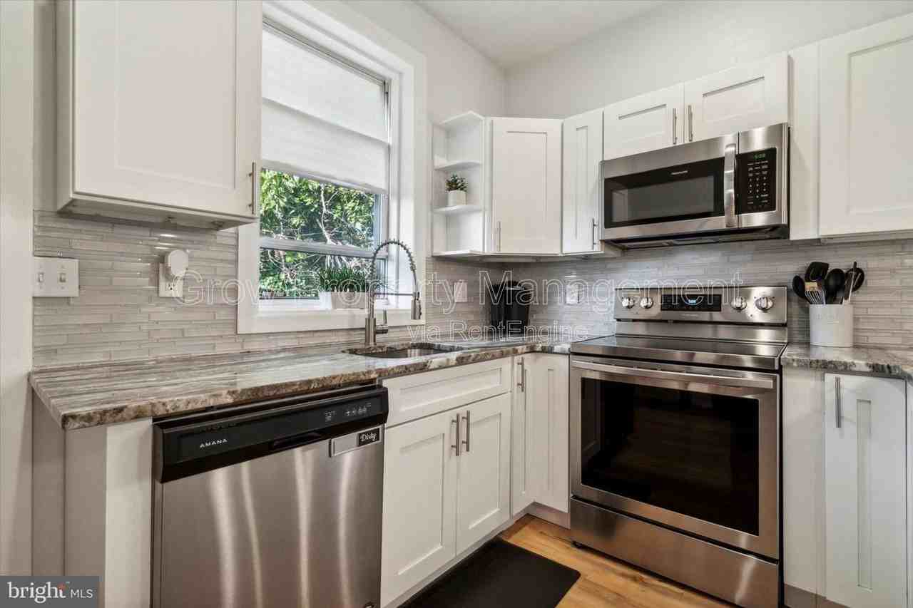 5335 Angora Ter #1 - Photo 4 of 18