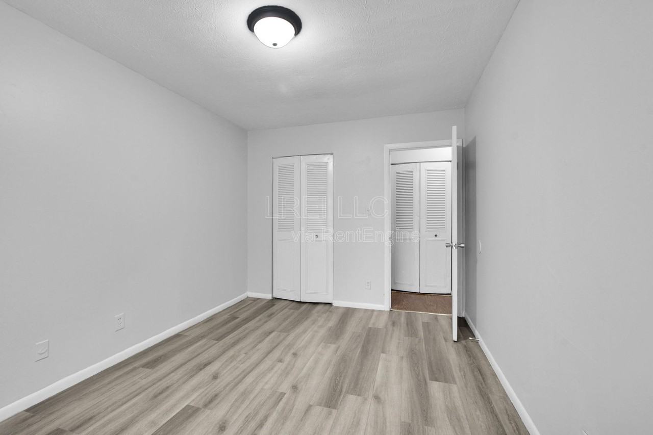 421 Poplar Level Court #205 - Photo 7 of 14