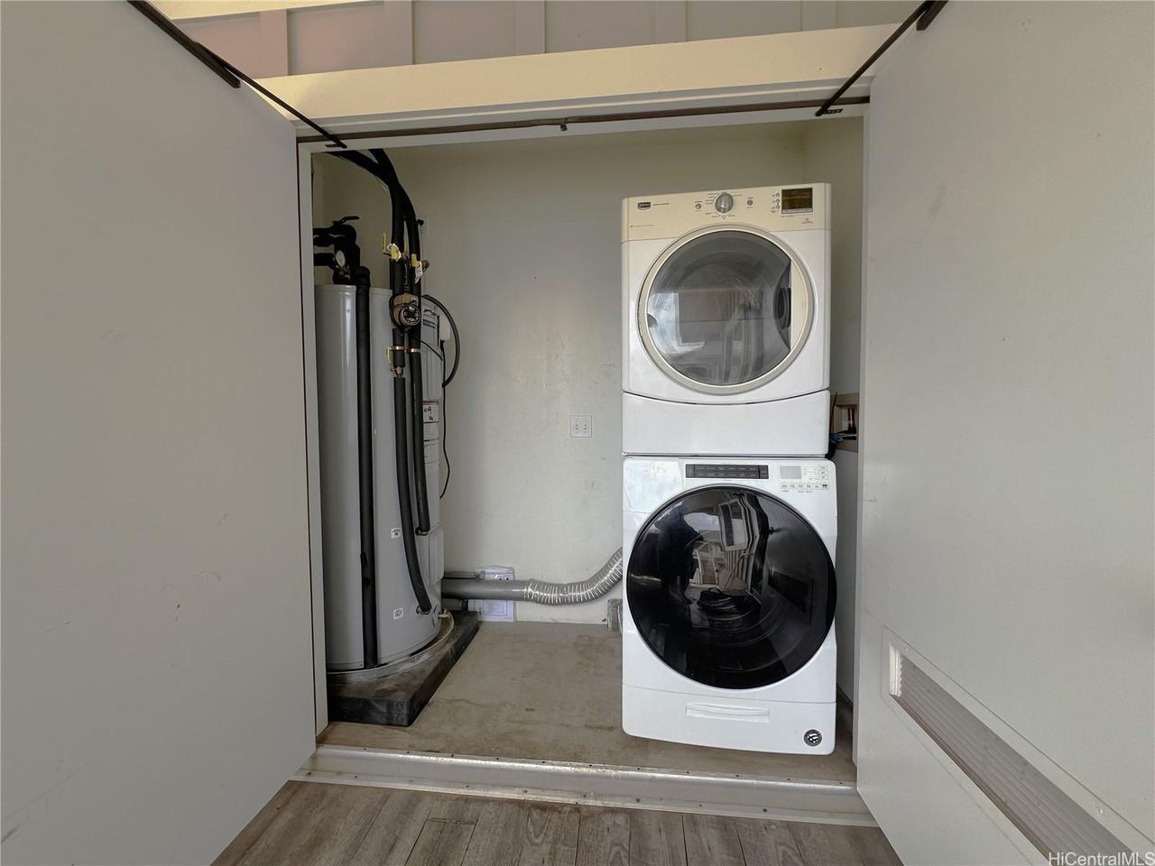 91-1035 Kama'aha Avenue #1702 - Photo 3 of 11