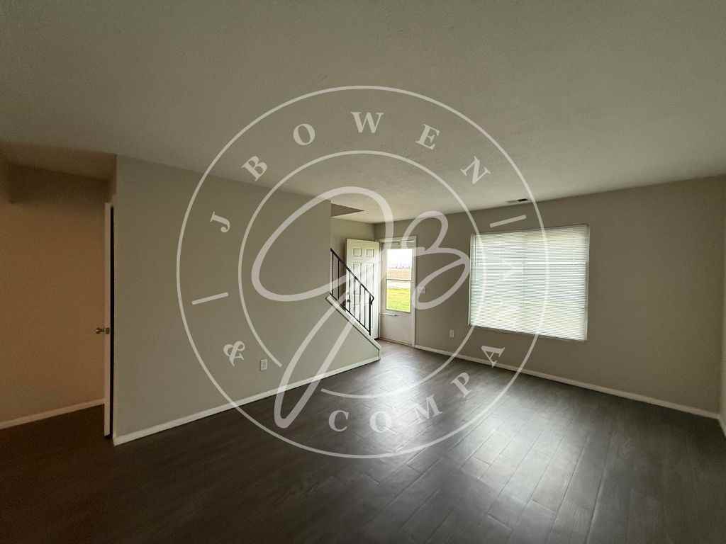 7353 Ayers Rd - Photo 5 of 9