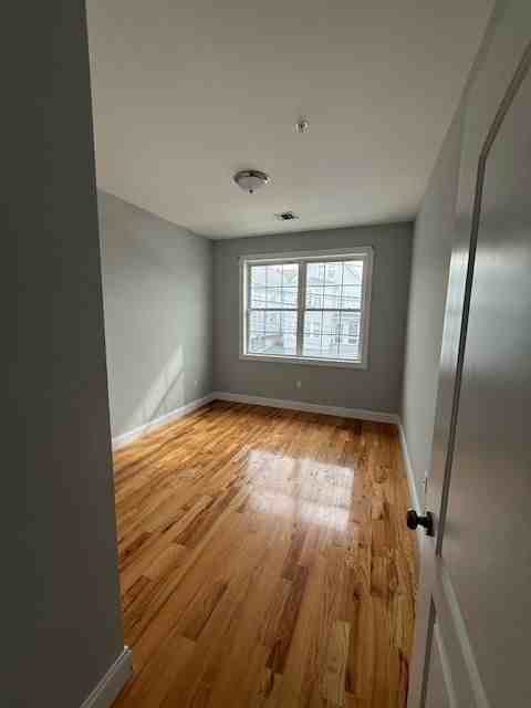 249 5th Avenue ##2f - Photo 7 of 8