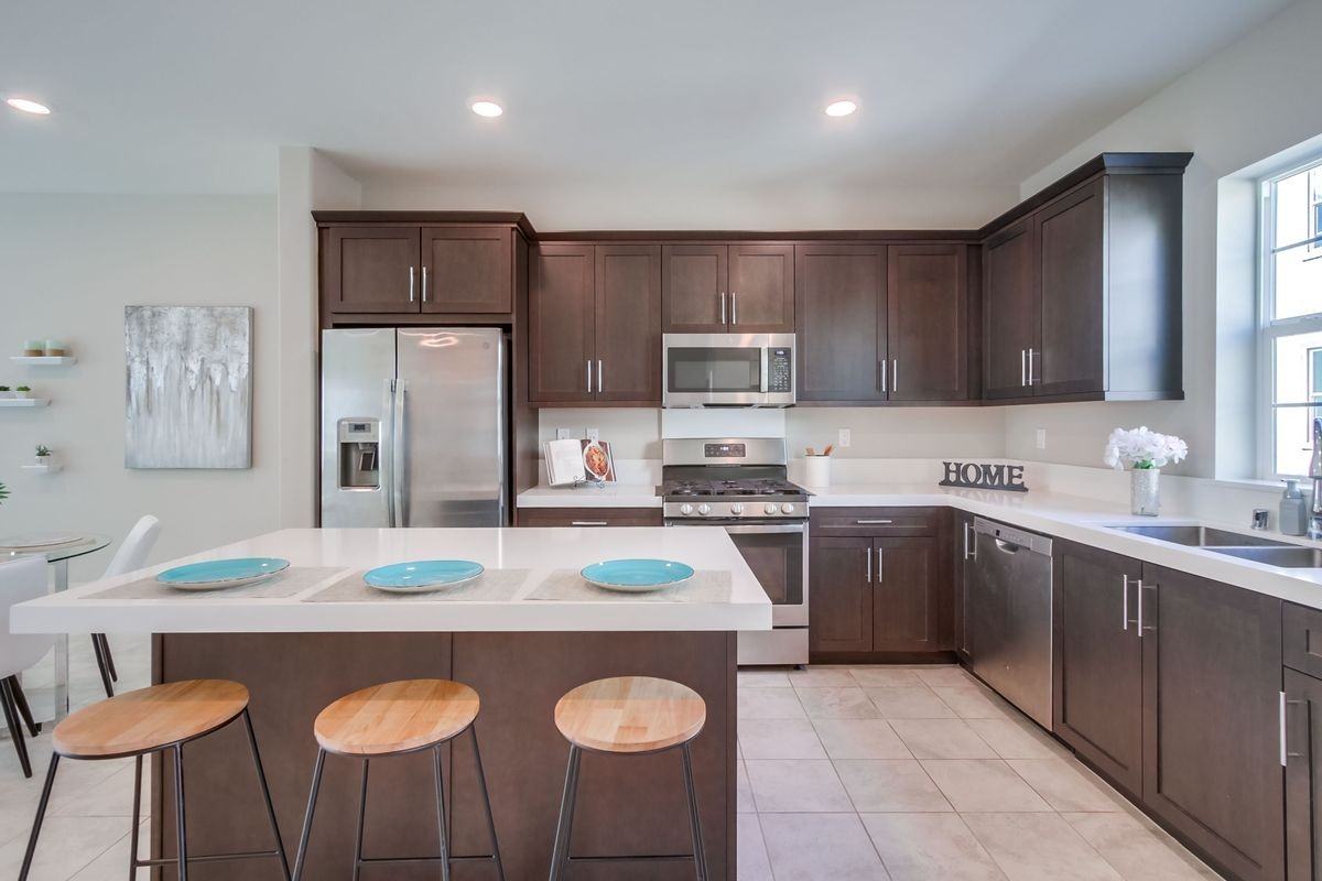 Peyton Way - Photo 5 of 16