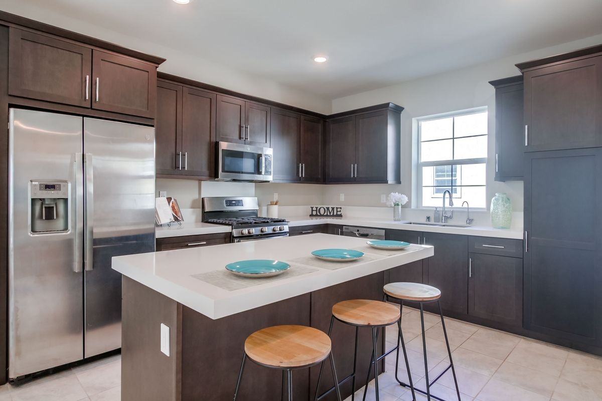 Peyton Way - Photo 6 of 16