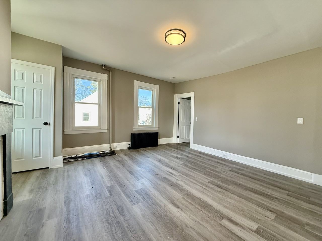 39 Winter St #4 - Photo 3 of 8