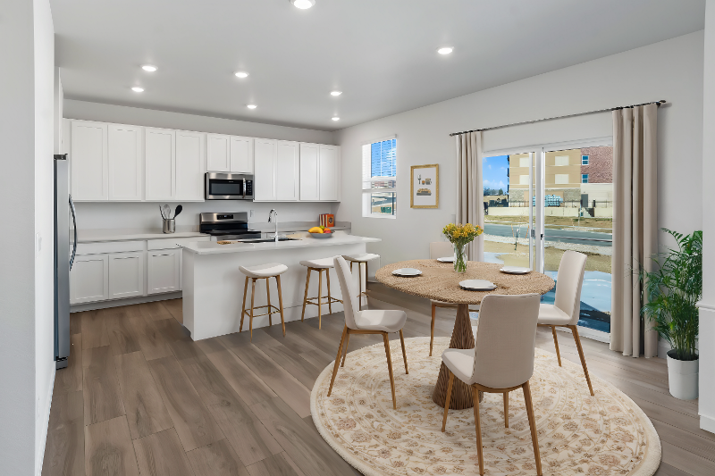 4281 Amanda Dr - Photo 4 of 15