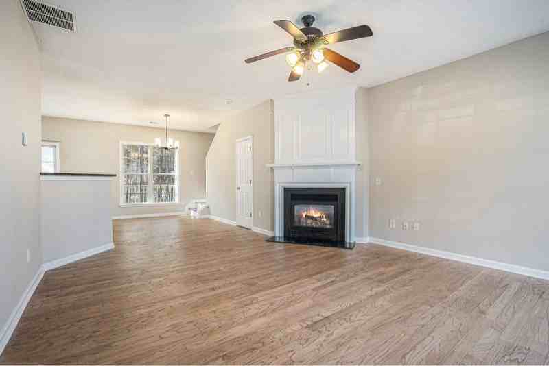 2894 Regent Walk Drive - Photo 2 of 21