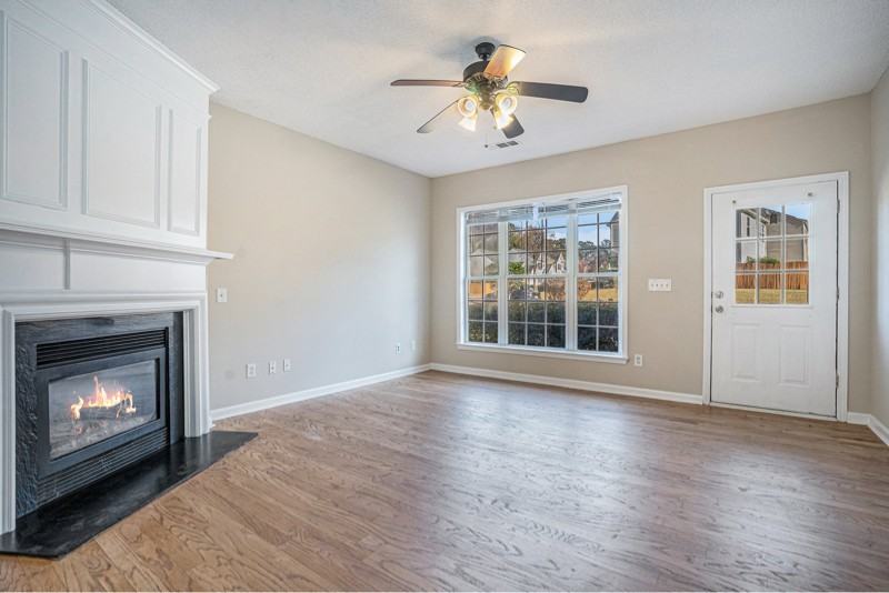 2894 Regent Walk Drive - Photo 3 of 21