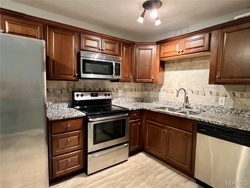 6990 Colonial Woods Drive #59 - Photo 3 of 18