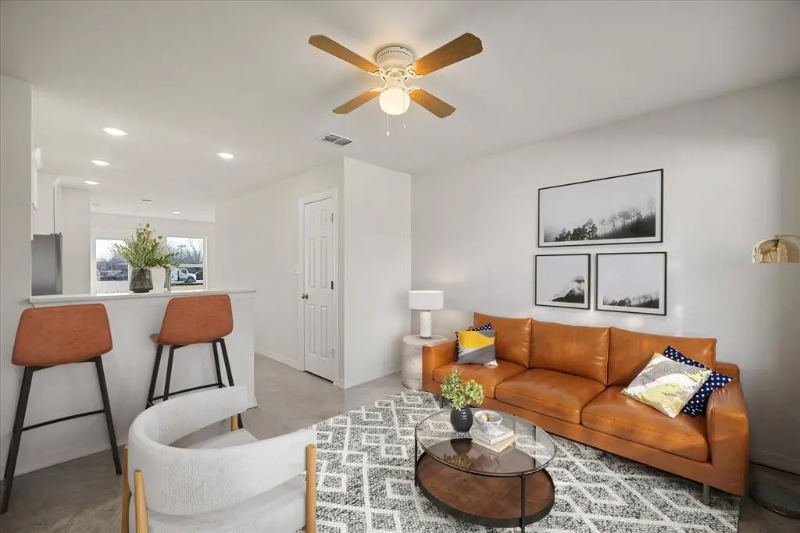 645 N Mccart St #5 - Photo 6 of 14