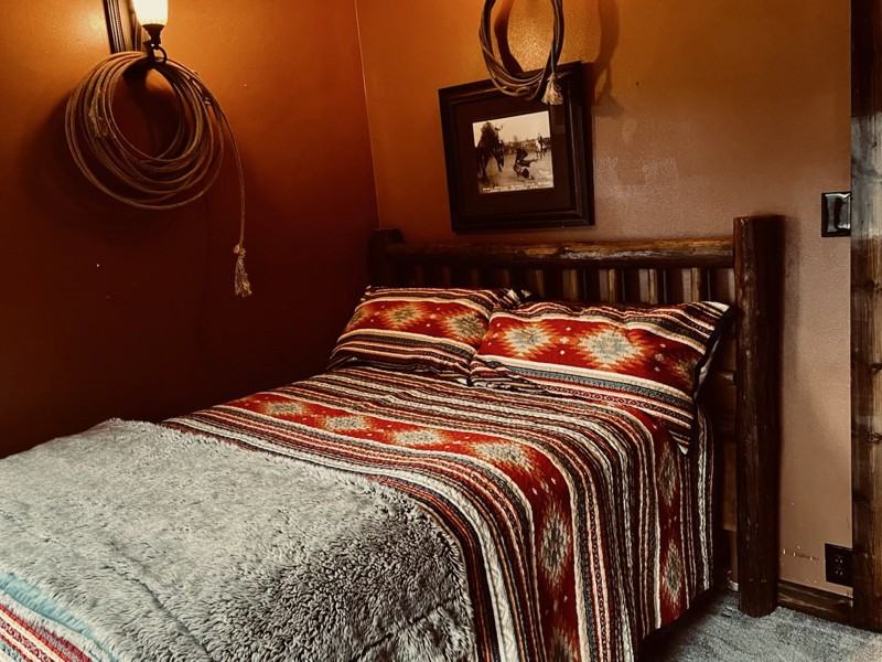 13325 Brush Creek Rd - Photo 3 of 17