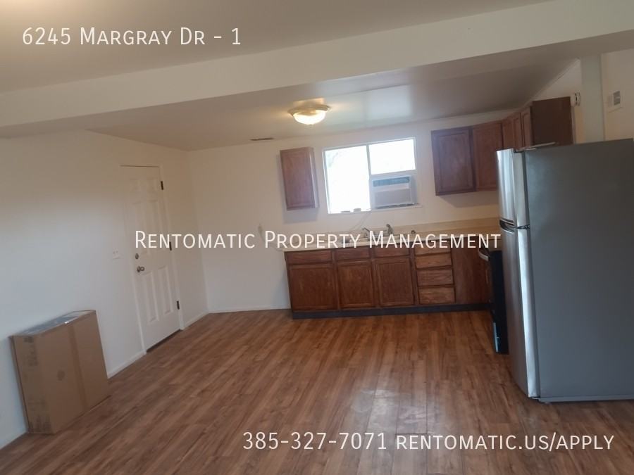 6245 S Margray Dr #1 - Photo 3 of 44