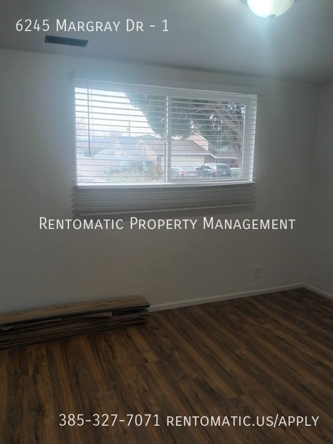 6245 S Margray Dr #1 - Photo 4 of 44