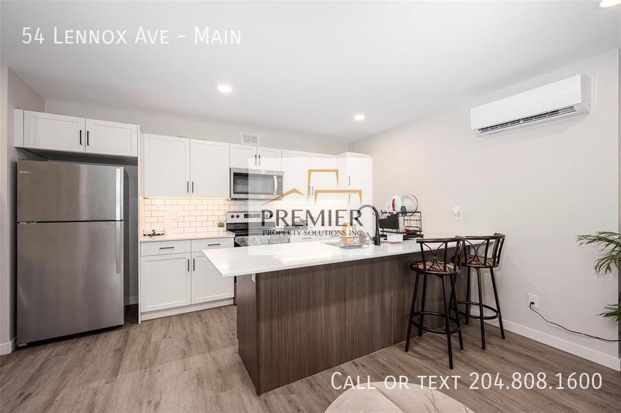 54 Lennox Avenue #MAIN - Photo 4 of 19