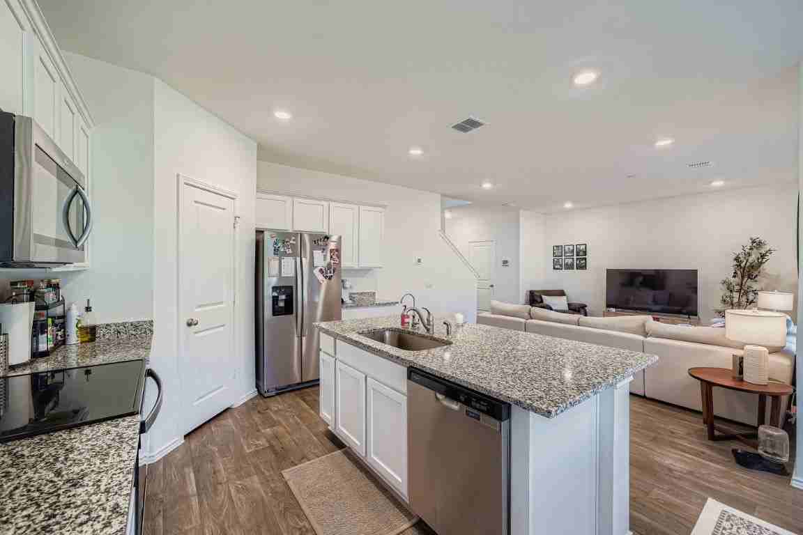 18421 Cremello Drive #18421B - Photo 3 of 13