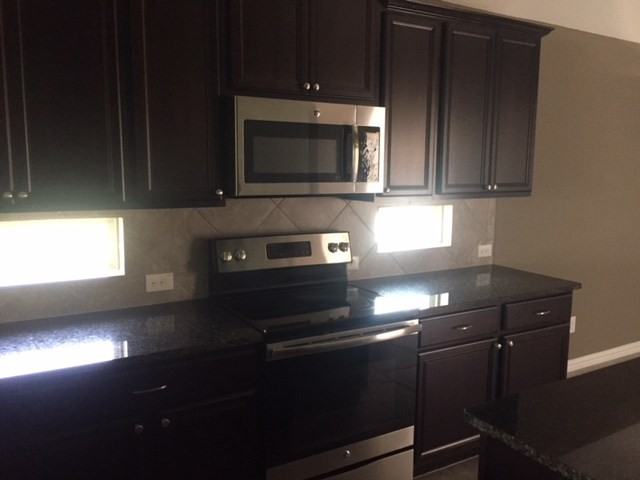 405 Hendelson Lane #405 - Photo 2 of 19