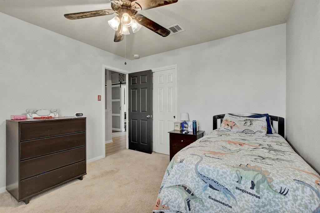 215 Wild Cat Dr #215 - Photo 3 of 24