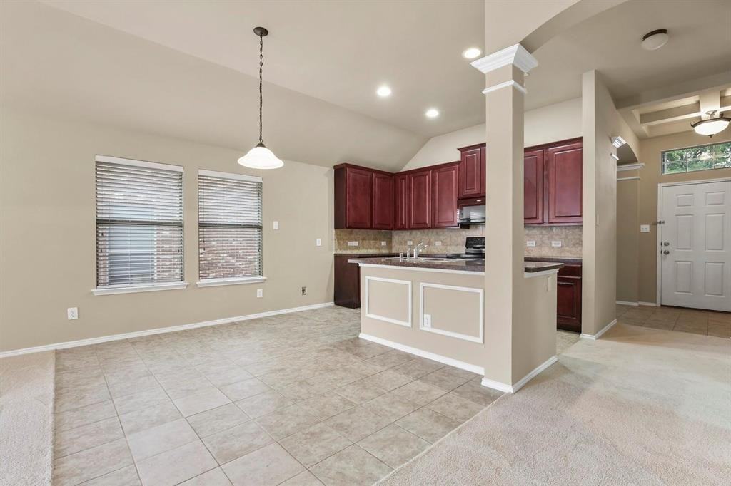 5121 Blackwood Dr #5121 - Photo 3 of 16