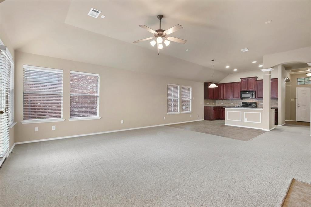 5121 Blackwood Dr #5121 - Photo 6 of 16