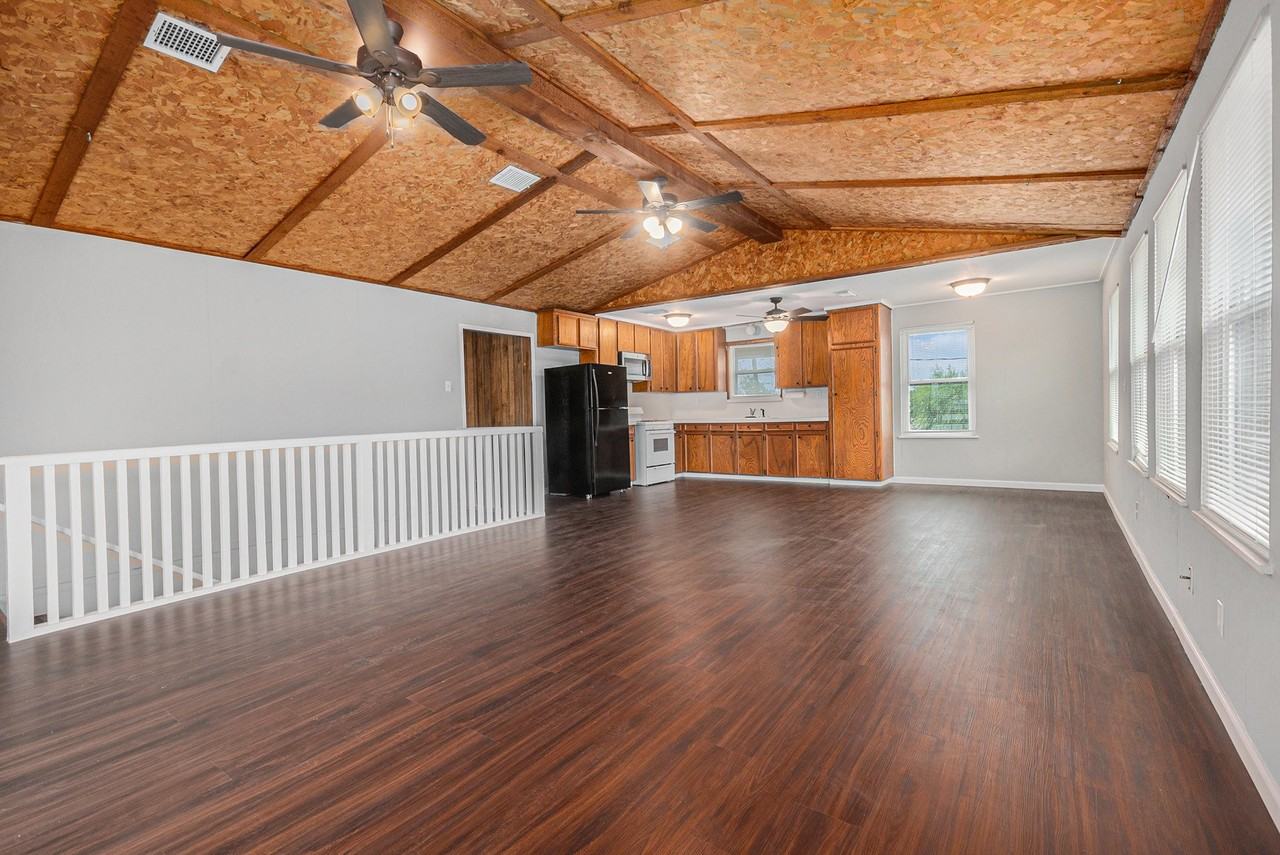 1434 10th St #1434 - Photo 3 of 21