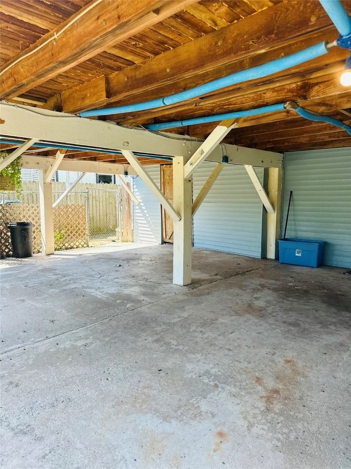 236 3rd St #236 - Photo 5 of 16