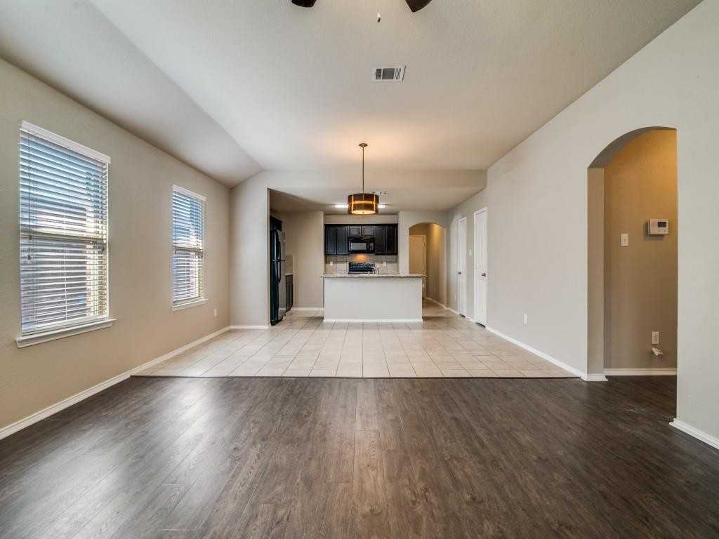 2302 Tombstone Rd #2302 - Photo 2 of 21