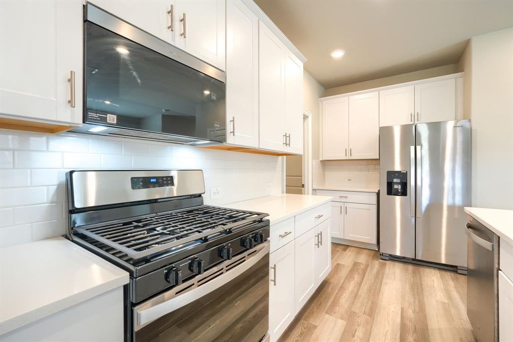 620 Hemingway Lane #620 - Photo 5 of 27