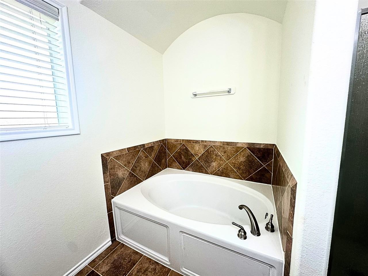 8218 Nagy Hill St #8218 - Photo 7 of 30