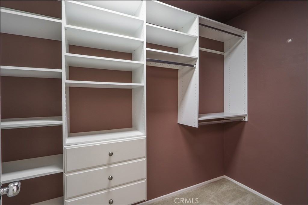 76 Rue Du Chateau #76 - Photo 5 of 33