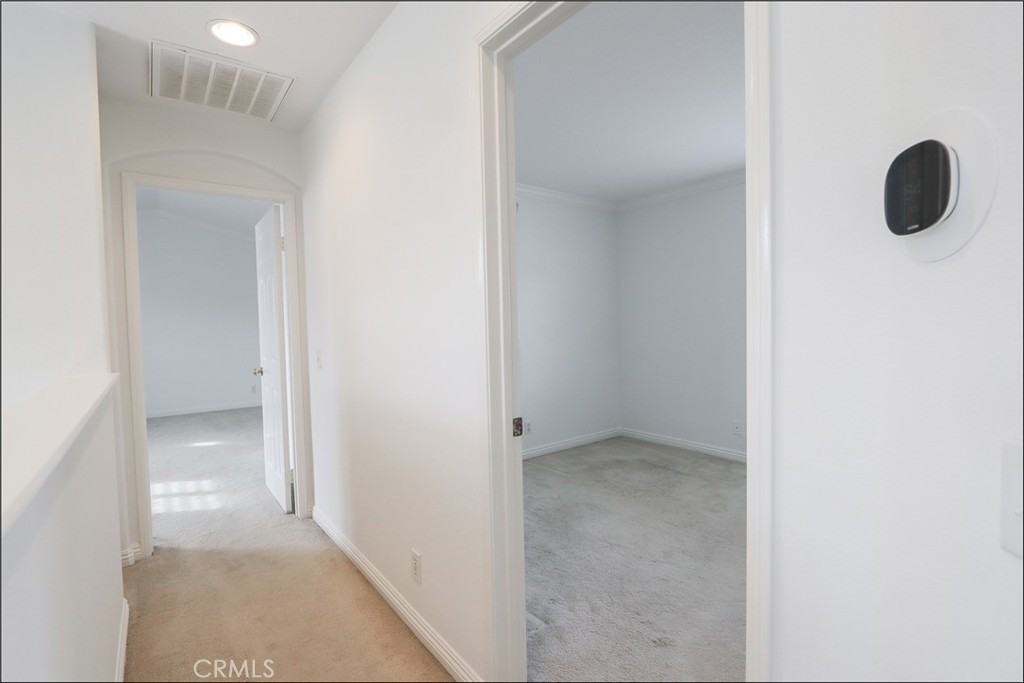 76 Rue Du Chateau #76 - Photo 7 of 33