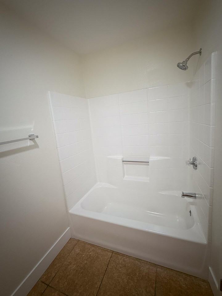 79251 Avenue 42 #79251-3 - Photo 7 of 14