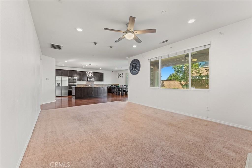 8022 Sea Salt Ave #8022 - Photo 2 of 35