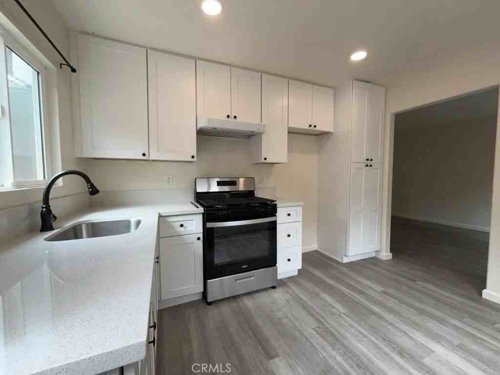 3928 Everest Ave #3928 - Photo 4 of 13