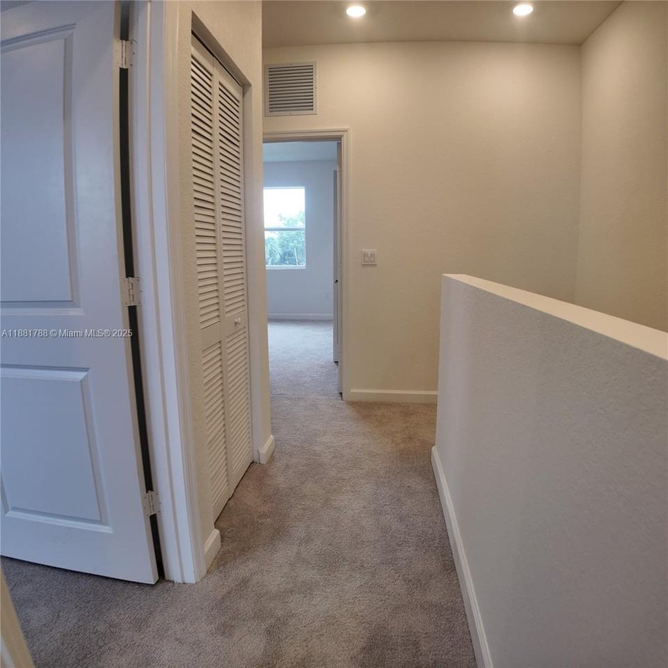 35761 Southwest 178th Court - Photo 5 of 50