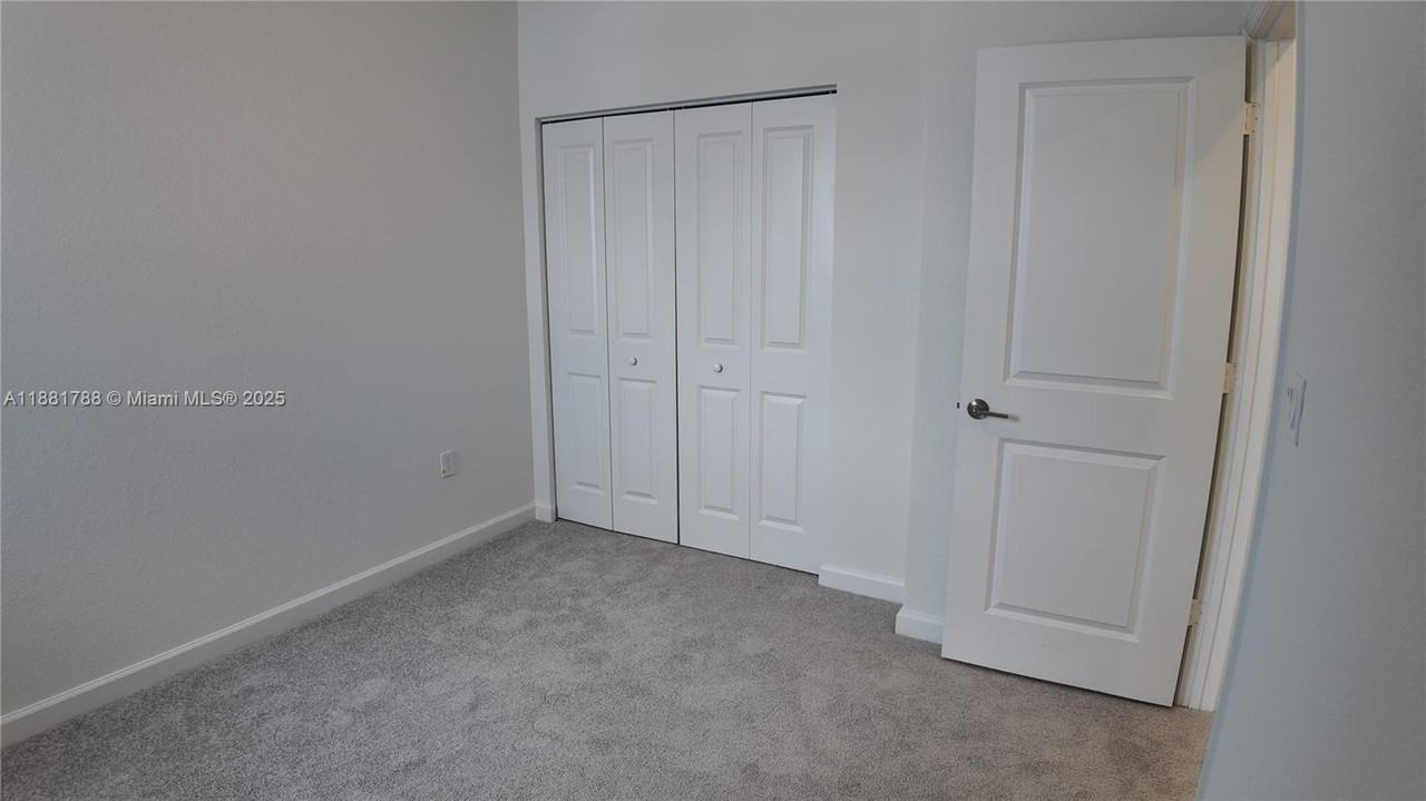 35761 Southwest 178th Court - Photo 6 of 50