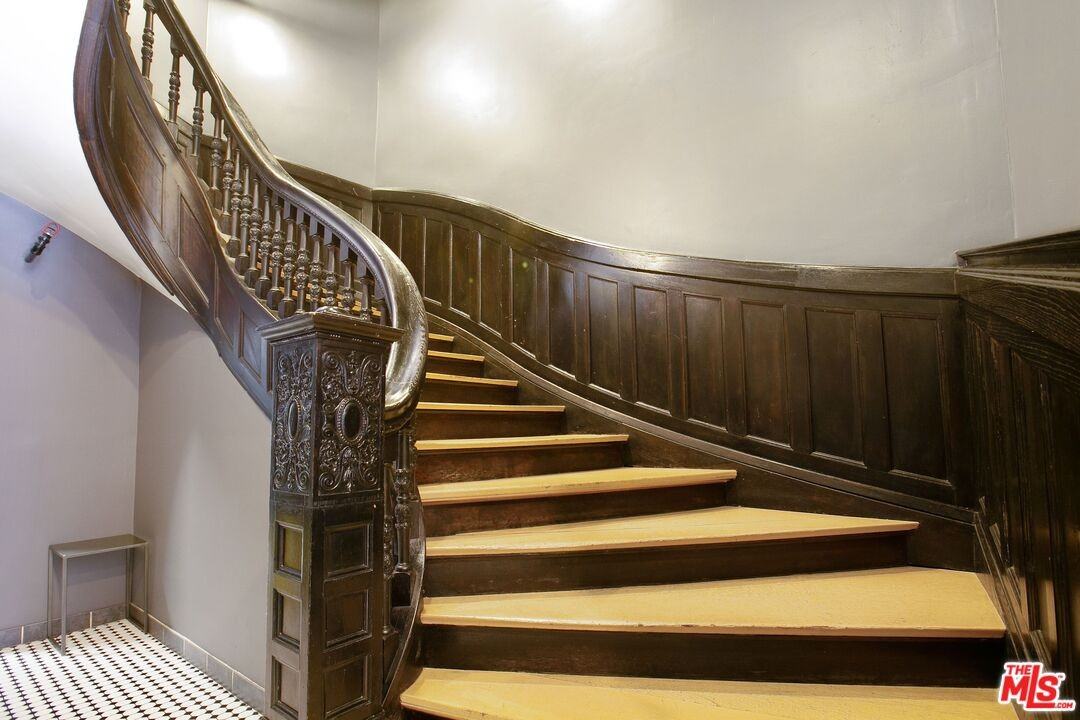 253 South Broadway #253-507 - Photo 7 of 29