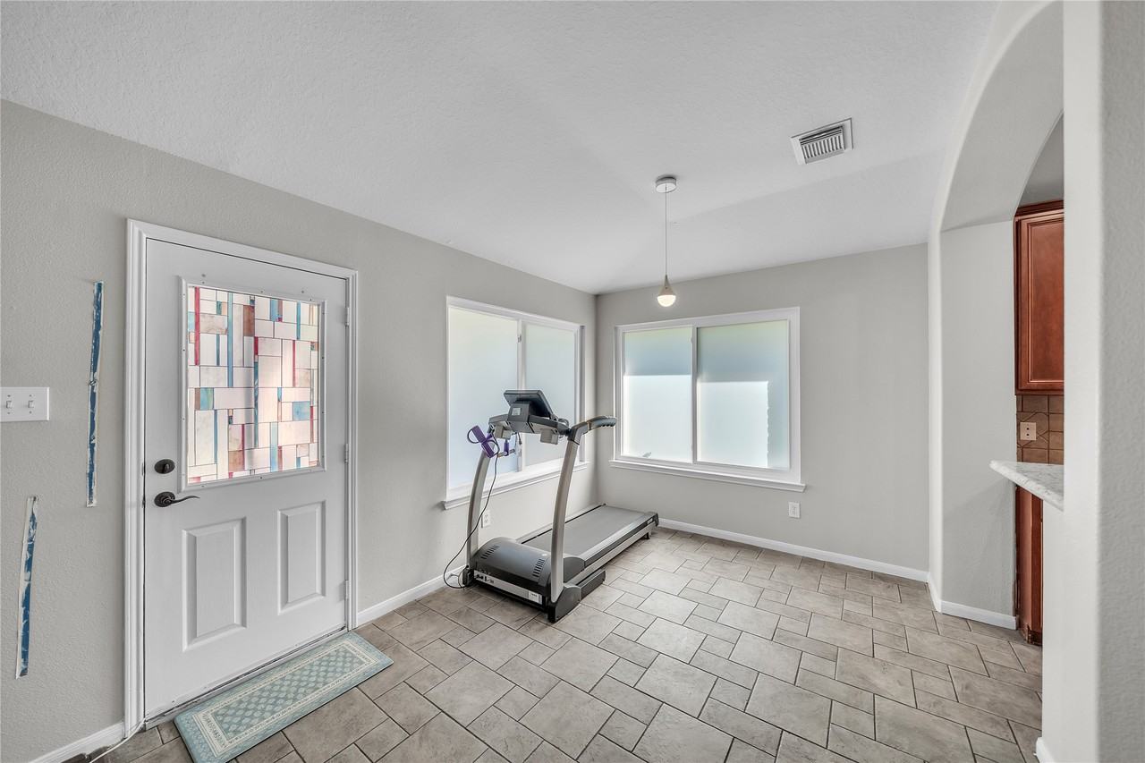 26702 Hawkstone Court #26702 - Photo 4 of 33