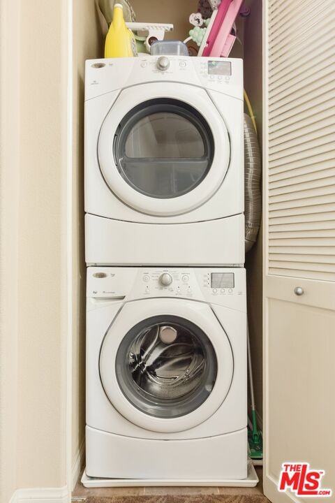 48613 Classic Drive #48613 - Photo 2 of 37