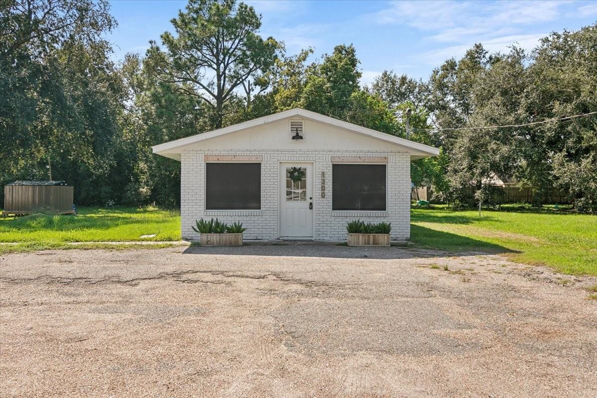 1300 South Kansas Avenue #1300 - Photo 6 of 21