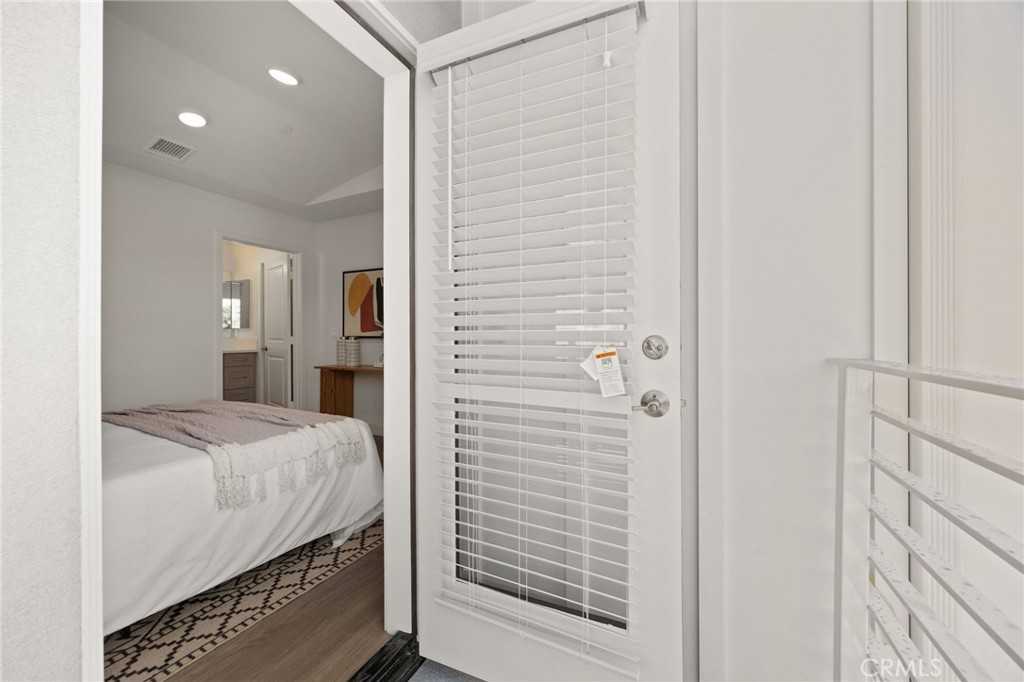 2109 White Avenue #2109A - Photo 6 of 28