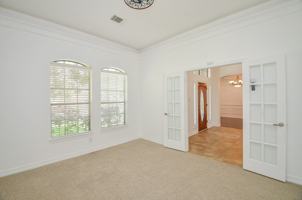 featured image of 5615 Bent Arbor Lane #5615