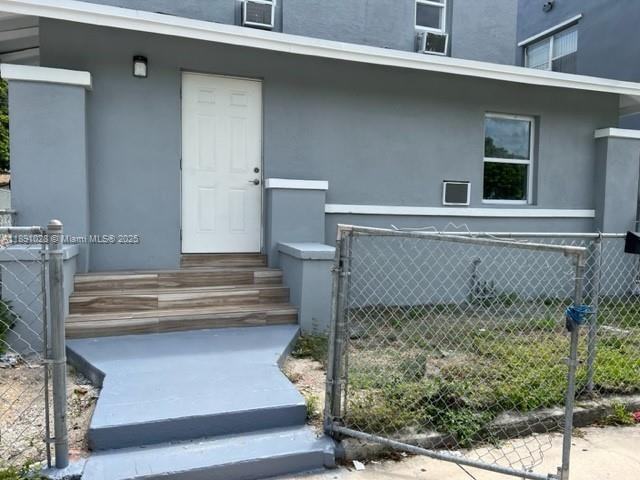 922 Nw 2nd St #922-1