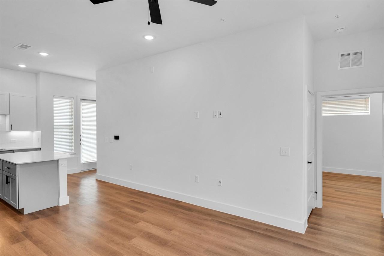 1546 Soccer Drive #1546 - Photo 7 of 38