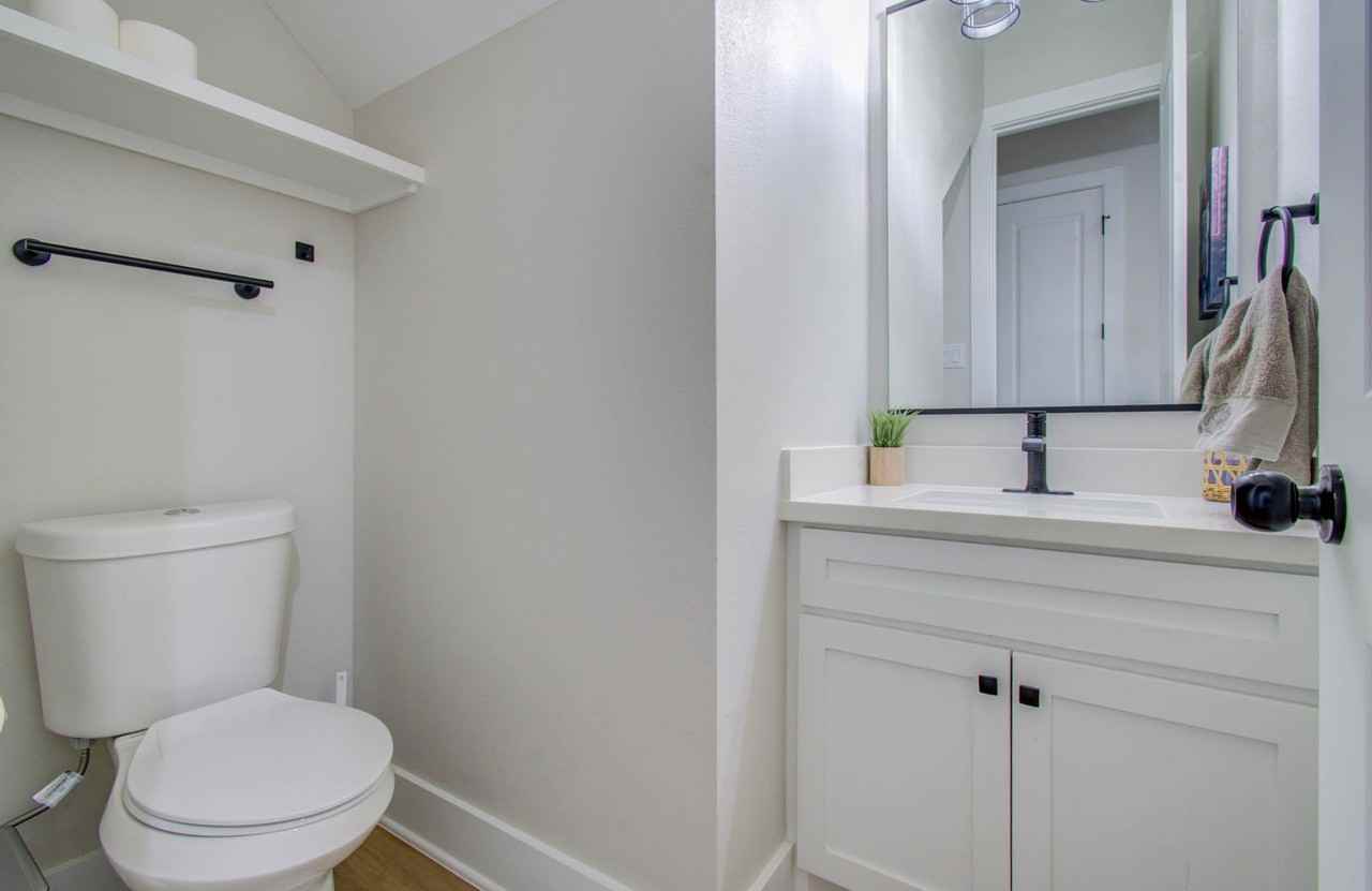 4612 Oats St #4612 - Photo 6 of 24