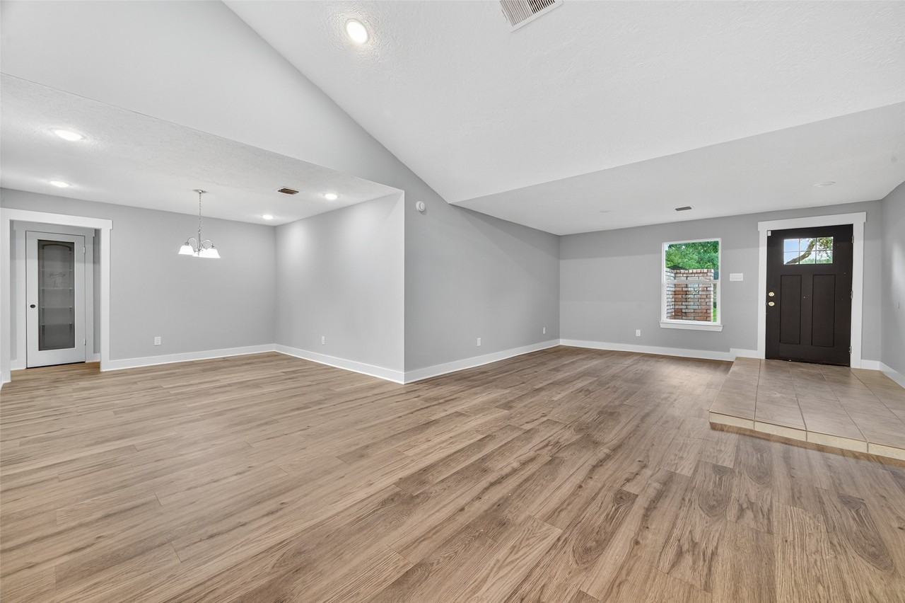 19543 Quiet Brook Drive #19543 - Photo 2 of 50