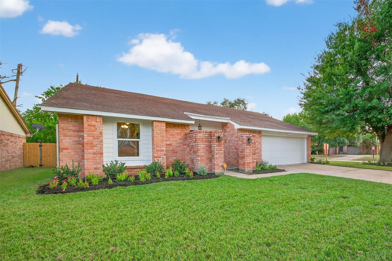 19543 Quiet Brook Drive #19543 - Photo 7 of 50