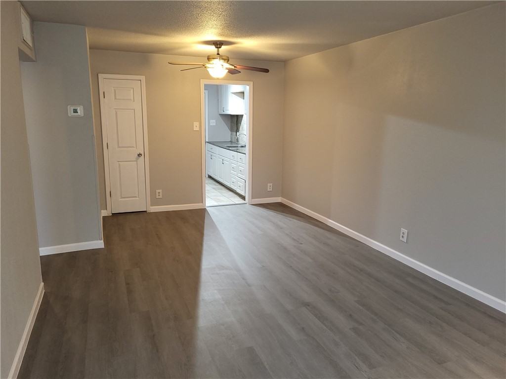 815 Ohio Ave #815-1 - Photo 3 of 12